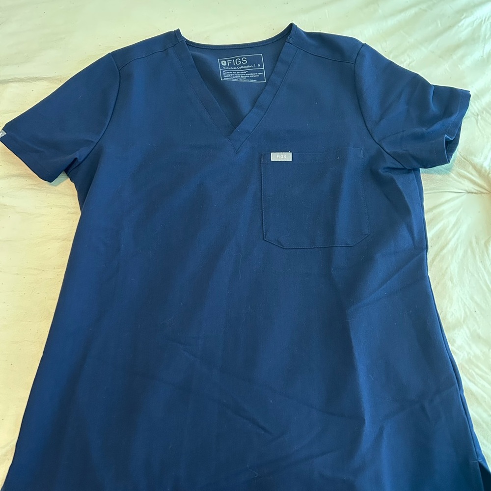 Figs Blue Short Sleeve Tee V-Neck